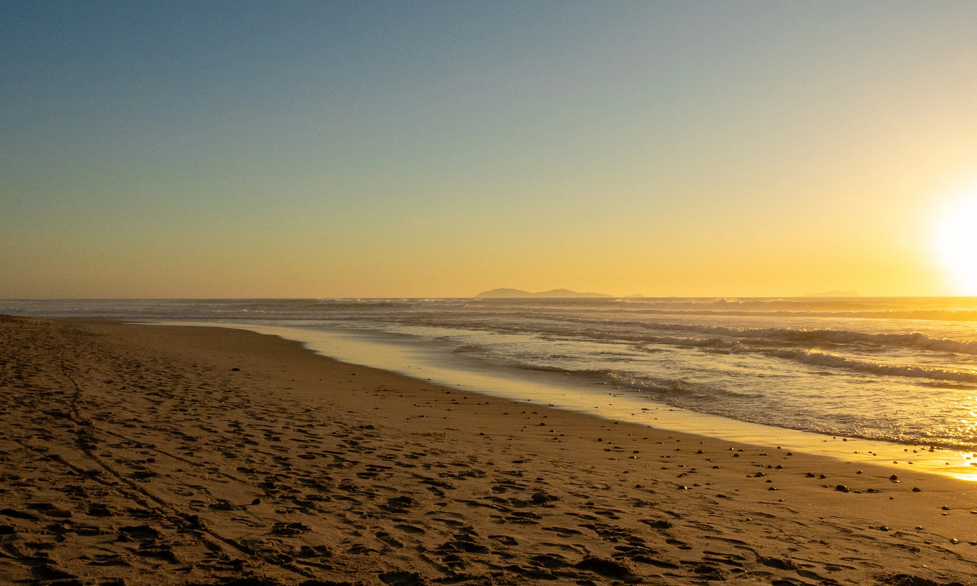 photo of the beach in Tijuana, Mexico